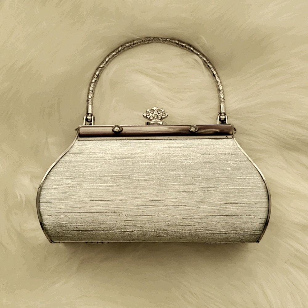 Hinged Silver Purse